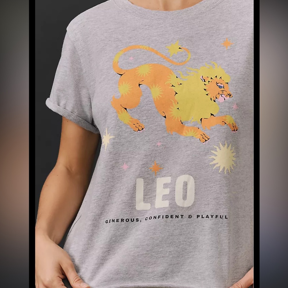 Anthropologie Lou Benesch Stargazer Zodiac 
Graphic Tee Leo XS